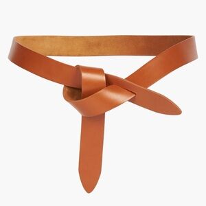Elegant Tan Leather Belt